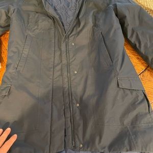 North face woman’s navy blue parka